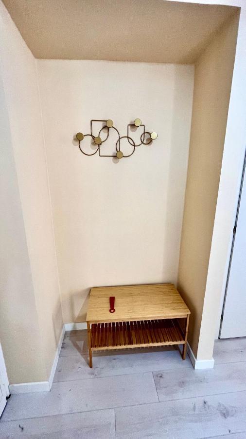 New Apartment, Near Metro Monte Grappa Turin Luaran gambar