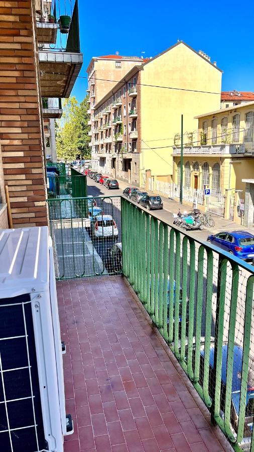 New Apartment, Near Metro Monte Grappa Turin Luaran gambar
