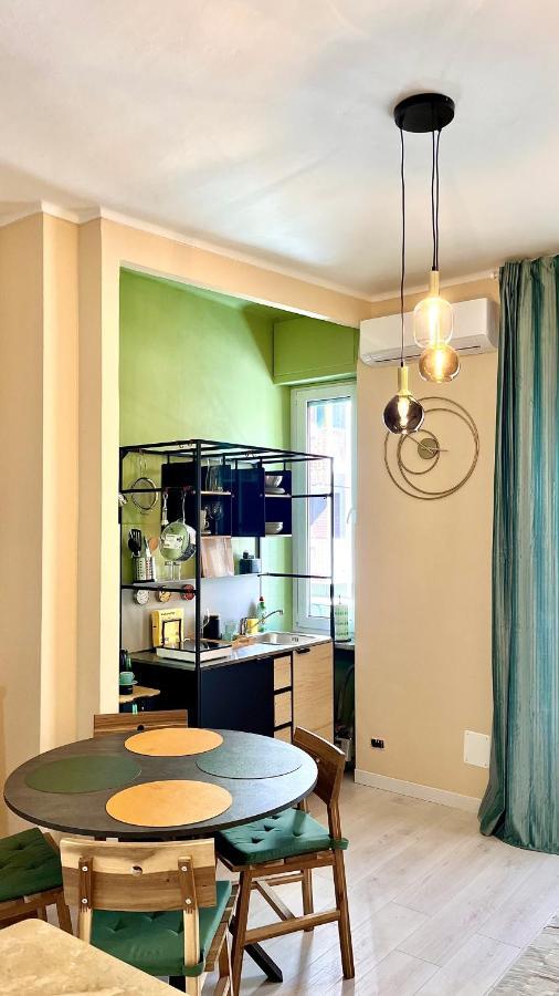 New Apartment, Near Metro Monte Grappa Turin Luaran gambar