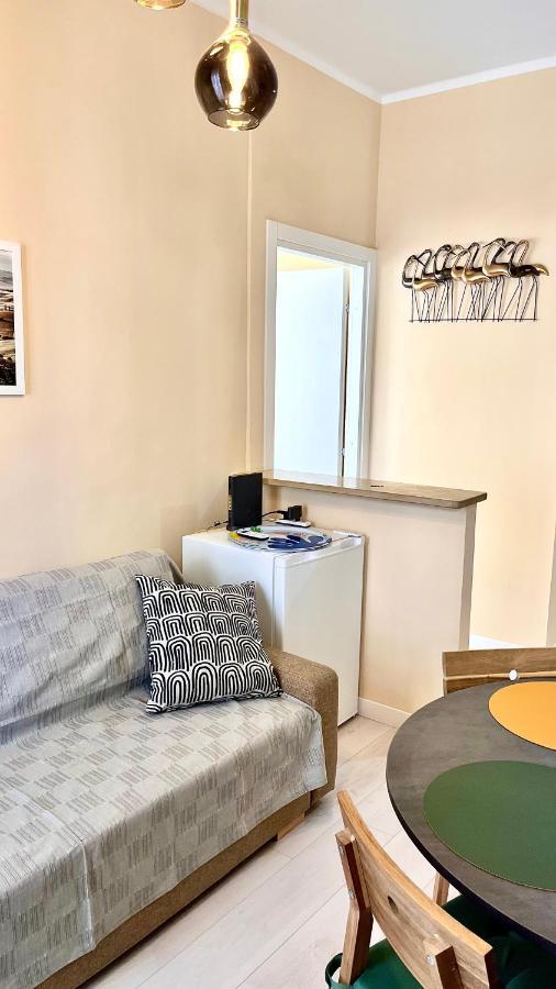 New Apartment, Near Metro Monte Grappa Turin Luaran gambar