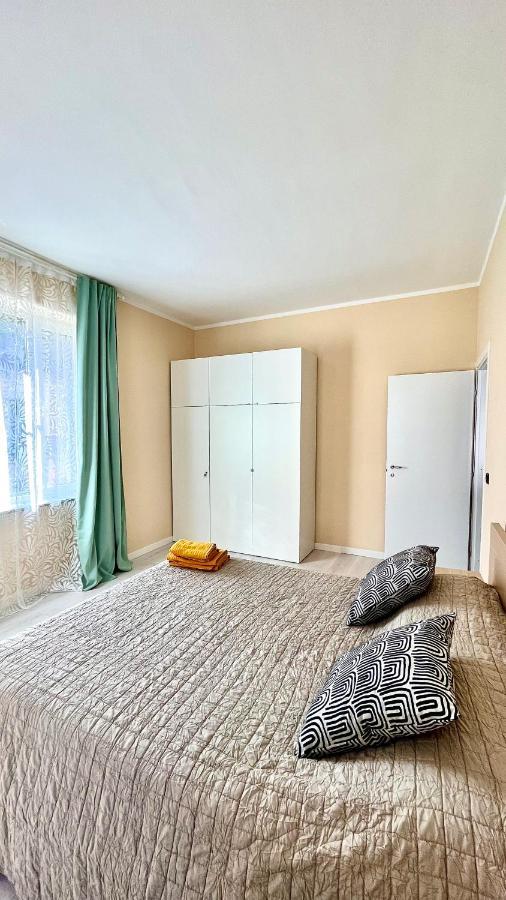 New Apartment, Near Metro Monte Grappa Turin Luaran gambar