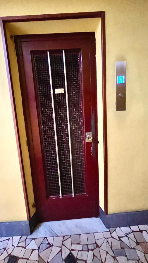 New Apartment, Near Metro Monte Grappa Turin Luaran gambar