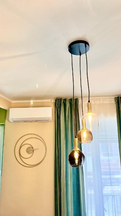 New Apartment, Near Metro Monte Grappa Turin Luaran gambar